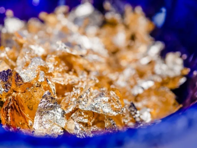 gold flakes